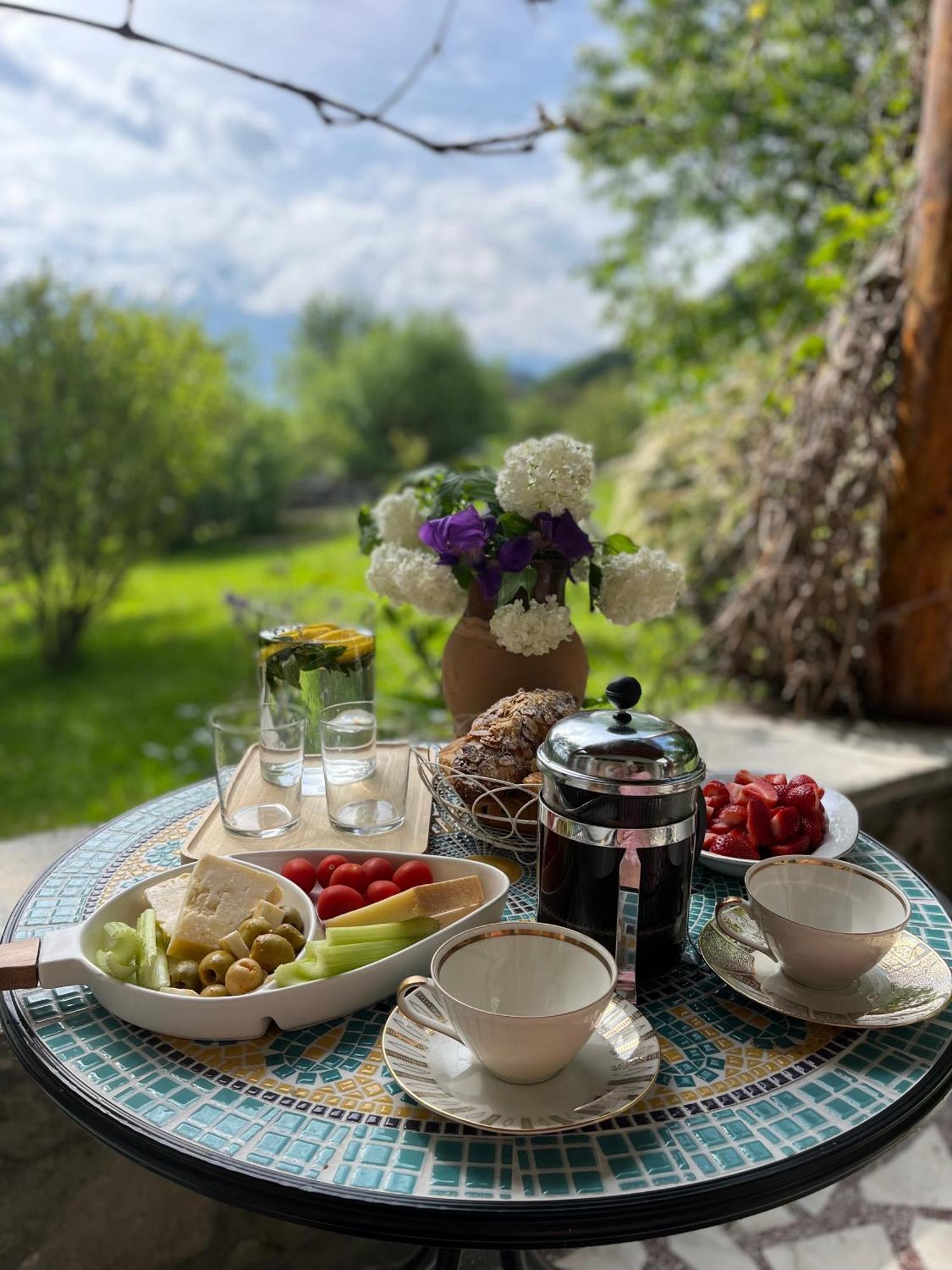 Villa Alba By Akasha Retreat برانْ المظهر الخارجي الصورة